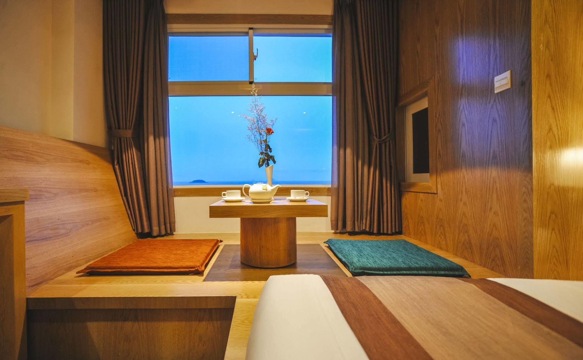 Seasing Boutique Hotel Nha Trang Bagian luar foto