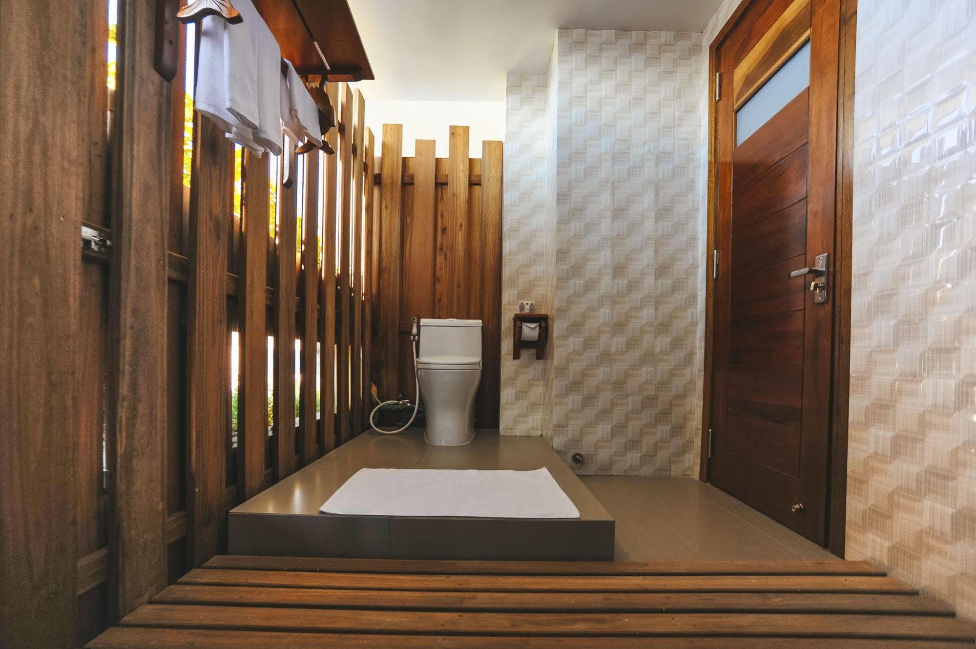 Seasing Boutique Hotel Nha Trang Bagian luar foto